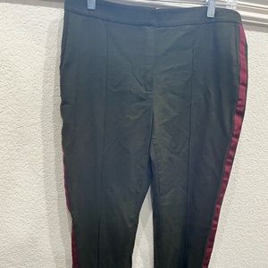 Cropped army green pant with maroon stripe Size 10